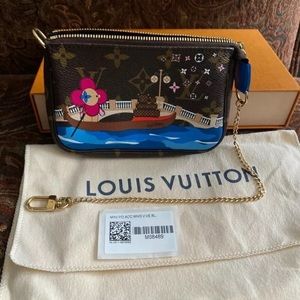 Louis Vuitton pochette Venice